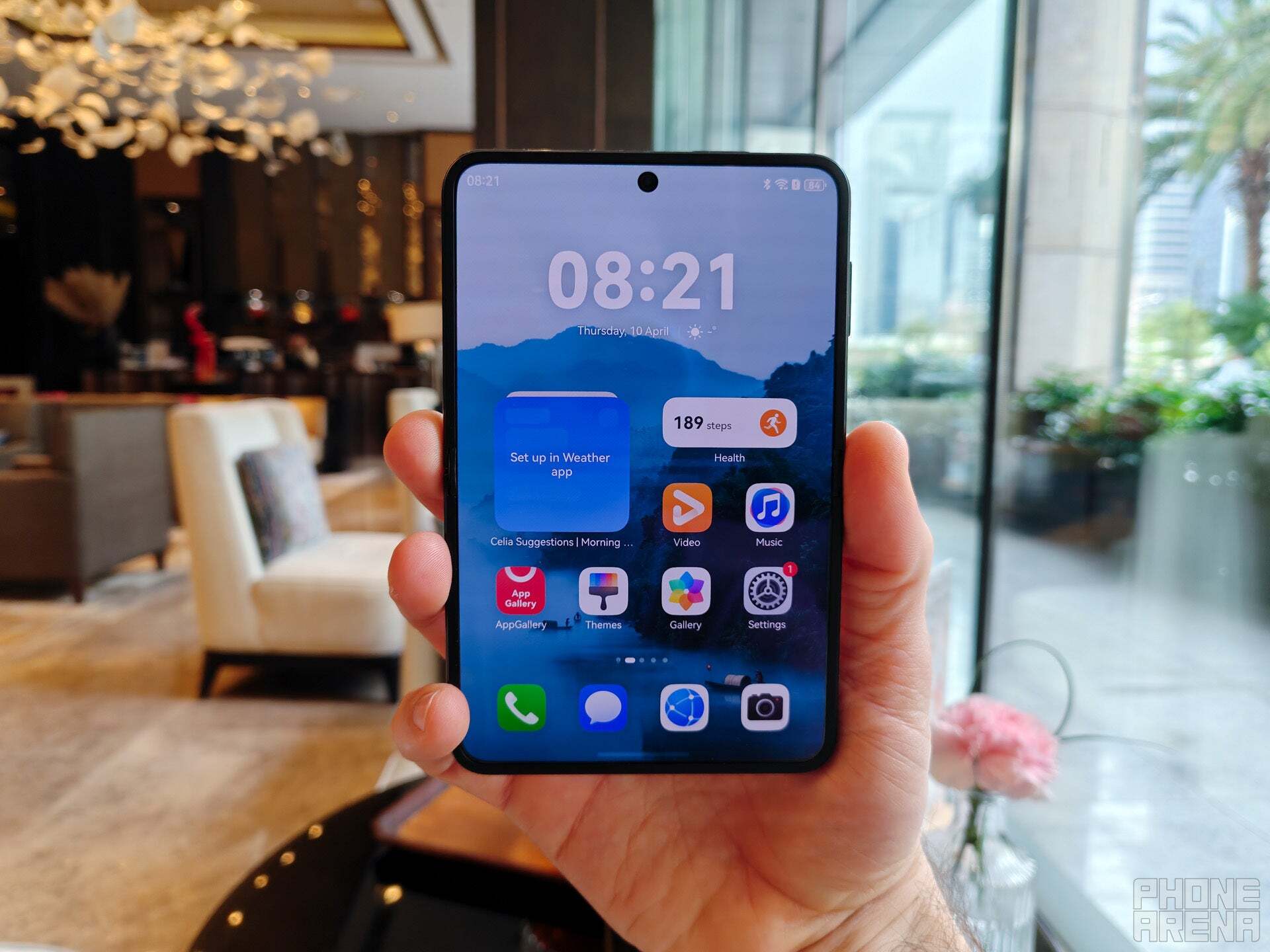 Image credit – PhoneArena - Huawei flip phones can beat Samsung Galaxy Z foldables at their own game
