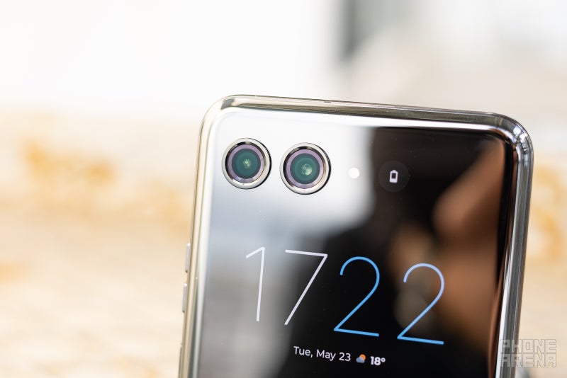 Motorola Razr Plus (2023) Review: Solid Galaxy Flip alternative